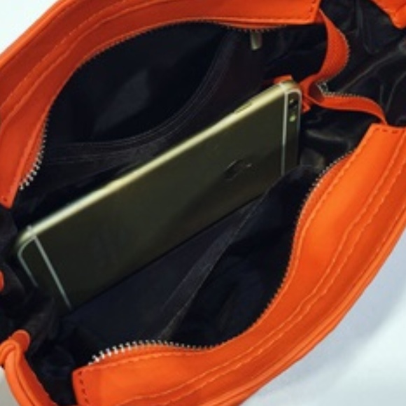 Leather Double Turn-lock Mini Shoulder Bag - Picture 6 of 6